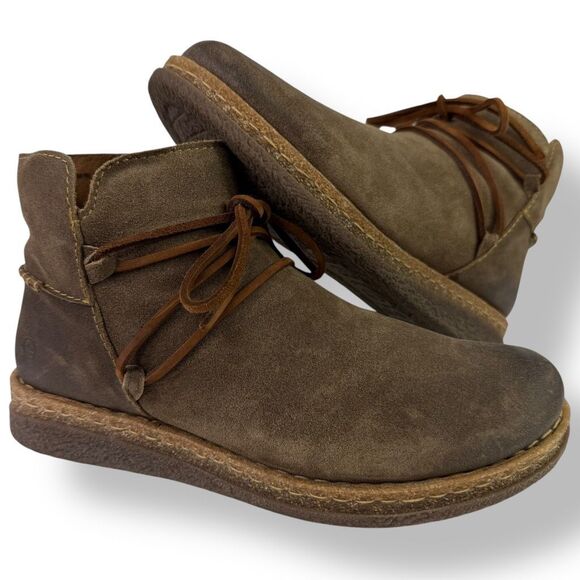 Born Calyn Rustic Distressed Brown Suede Ankle Boots Booties Comfort Womens 11 - Picture 1 of 12
